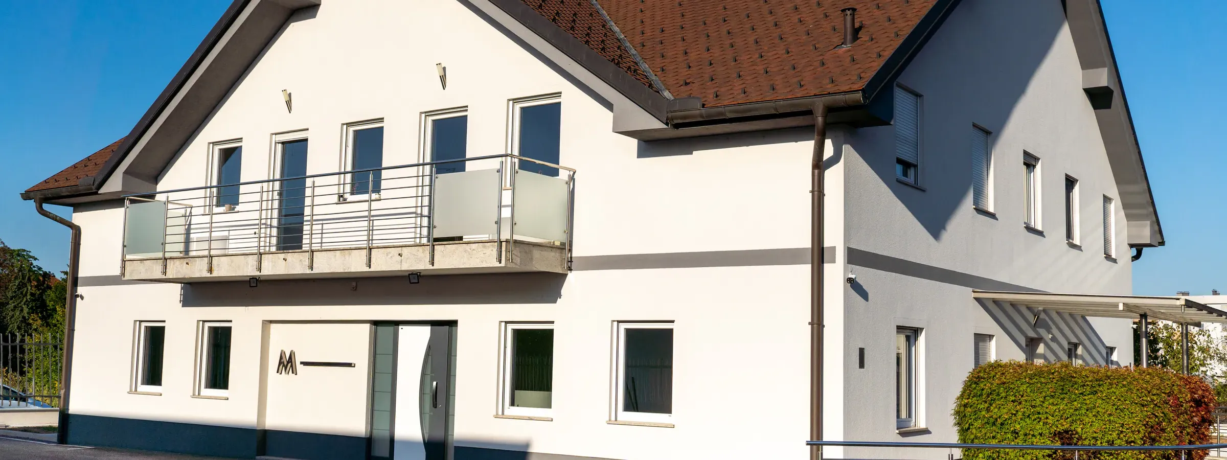 Poslovni objekt – z možnostjo prilagoditve